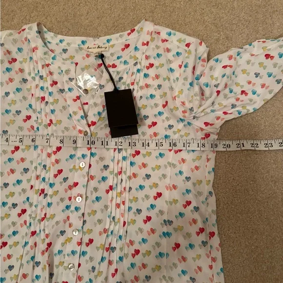 NWT Jane and Delancey Multicolor Heart Print Button Down Shirt Valentine’s Day - Picture 2 of 14